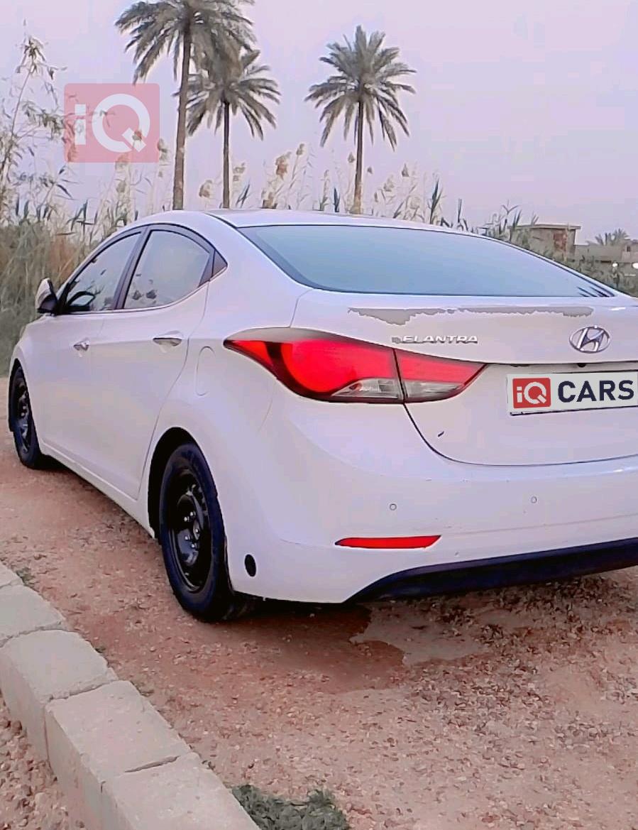هيونداي النترا